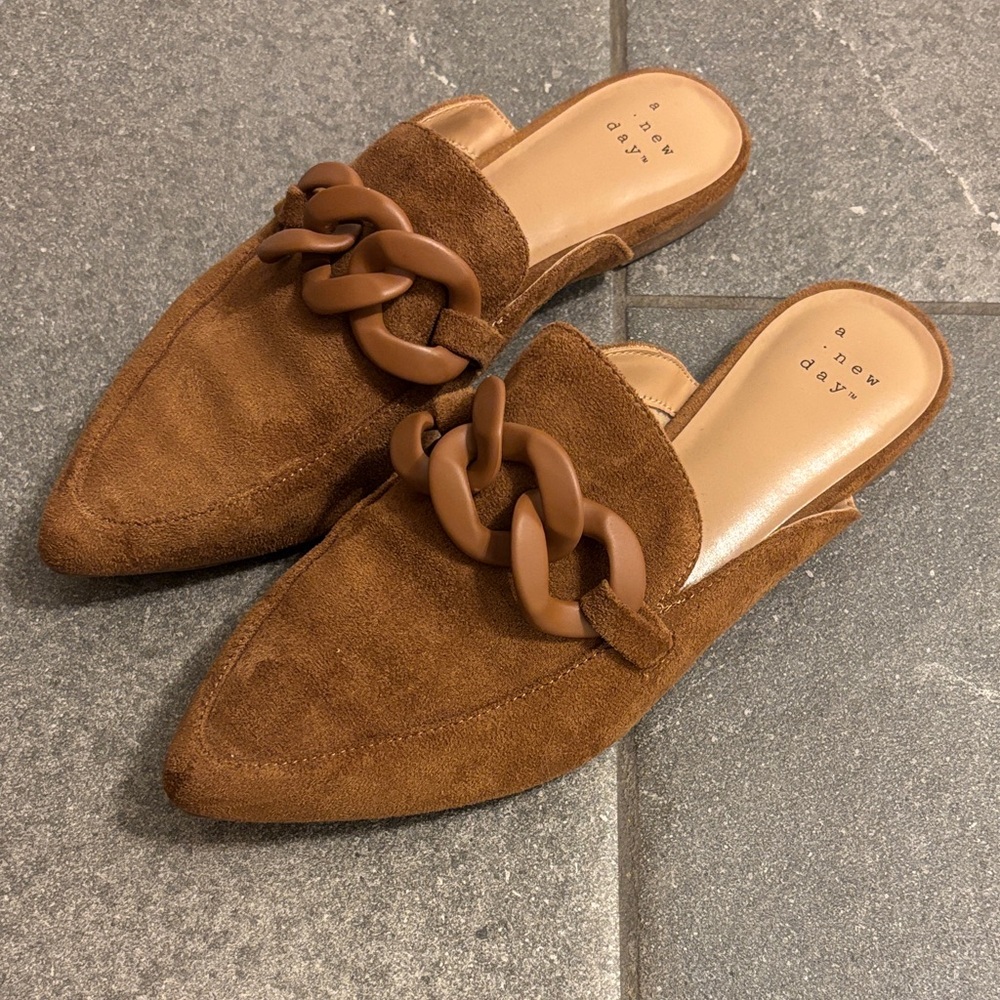 A New Day Women's Tan Suede Chain Mules